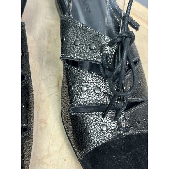 Catherine's Hazel Strappy Open Toe Sandals Womens 10W Black Metallic Studded - Picture 2 of 9